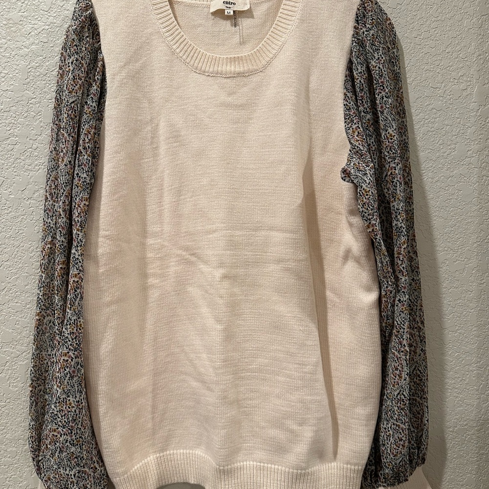 Entro Ivory Sweater